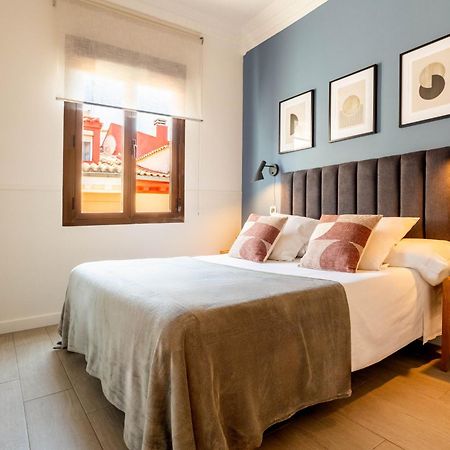 Apartament Apolo En Madryt Zewnętrze zdjęcie